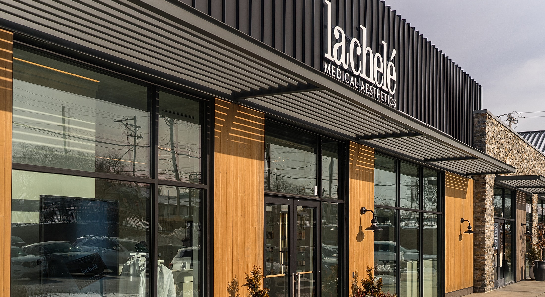 Lachélè Medical Aesthetics storefront exterior view.